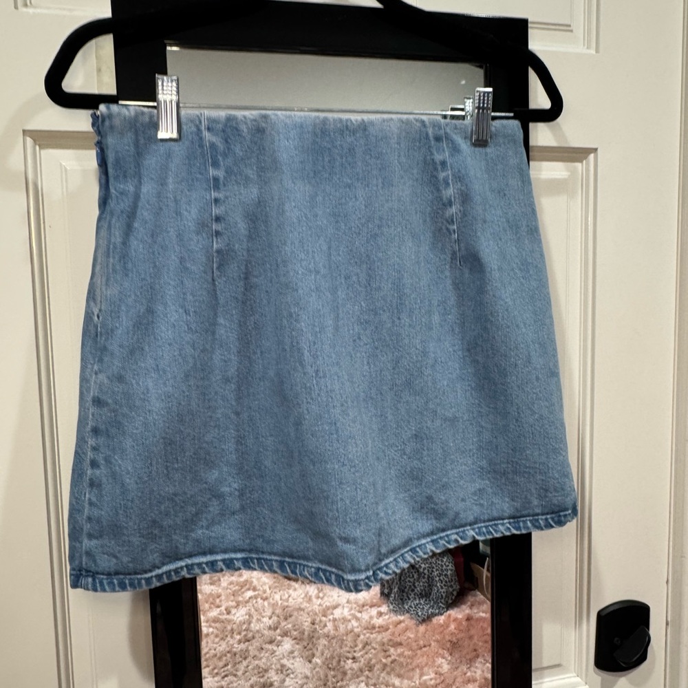 Show me your mumu denim skort size small - Picture 6 of 8